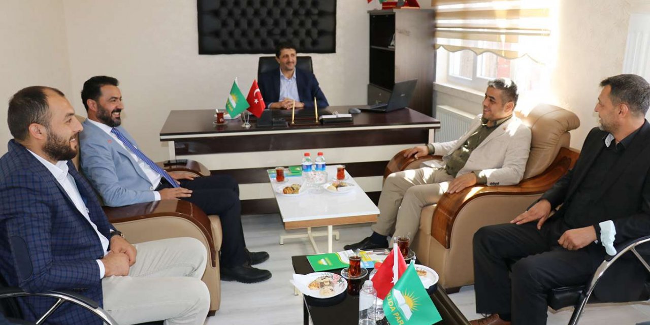 Yeniden Refah Partisi Malatya İl Başkanlığından HÜDA PAR İl Başkanlığına ziyaret