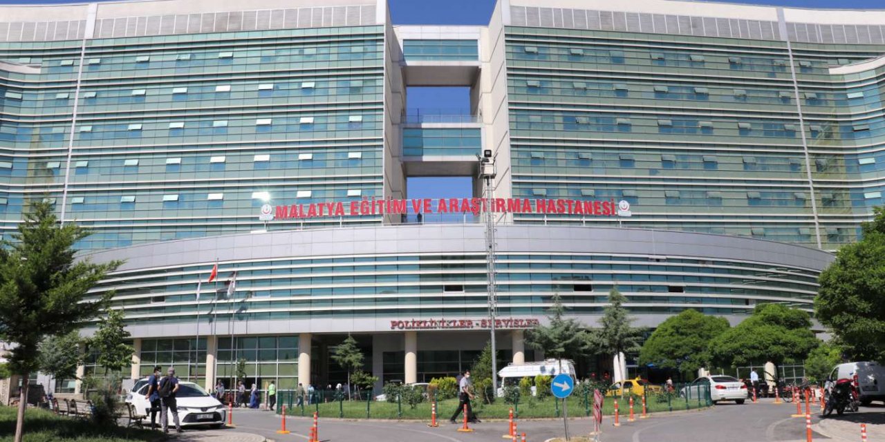 Madde bağımlısı genç getirildiği hastanede ambulanstan kaçarak hemşireleri rehin aldı