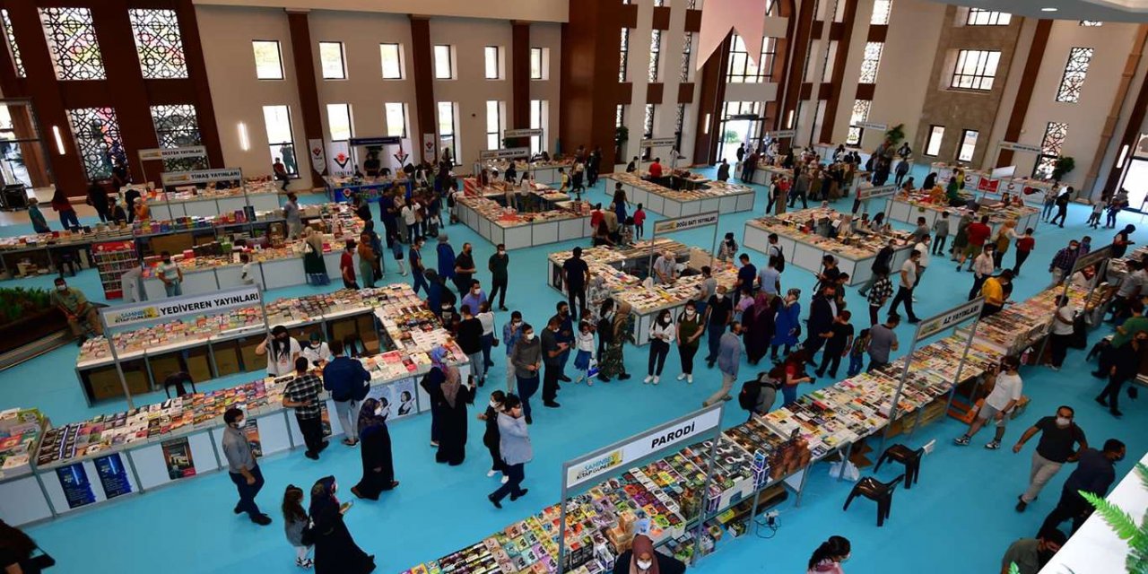 Güneydoğu Anadolu Bölgesi’nin en büyük kitap fuarı Gaziantep’te açıldı