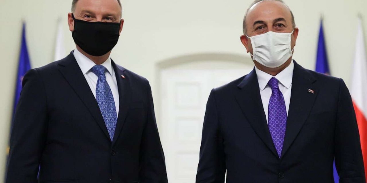 Turkish FM: Turkey, Poland developing relations in every field