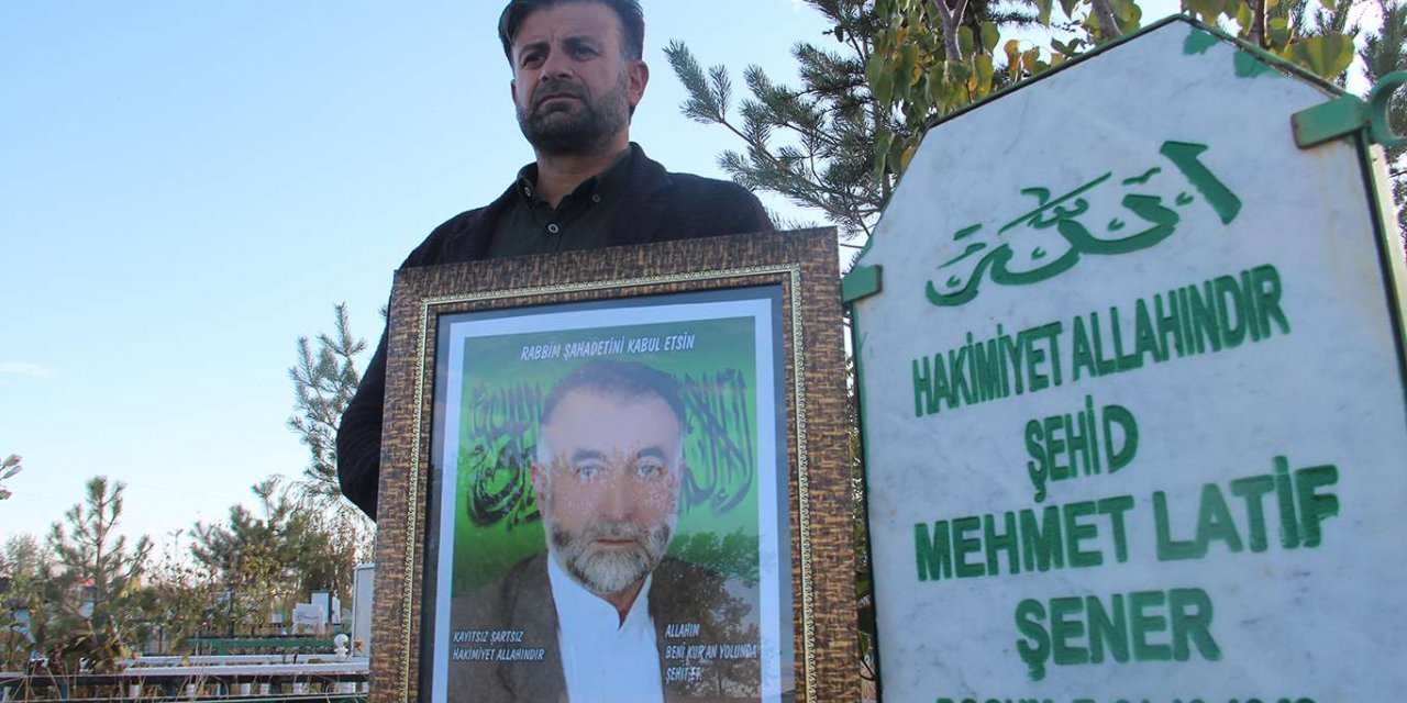 Müslüm Şener: Babam Kürt gençlere maneviyat verdiği için PKK tarafından şehit edildi