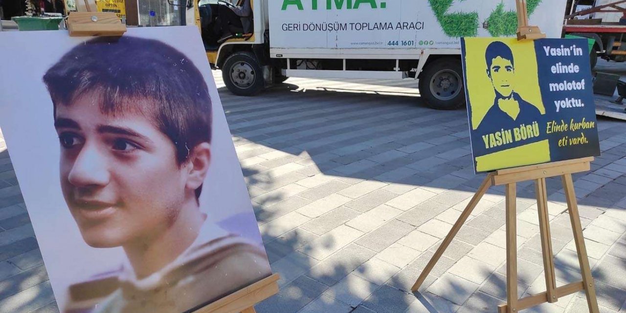 Bursa'da Yasin Börü ve arkadaşları anısına resim sergisi açıldı