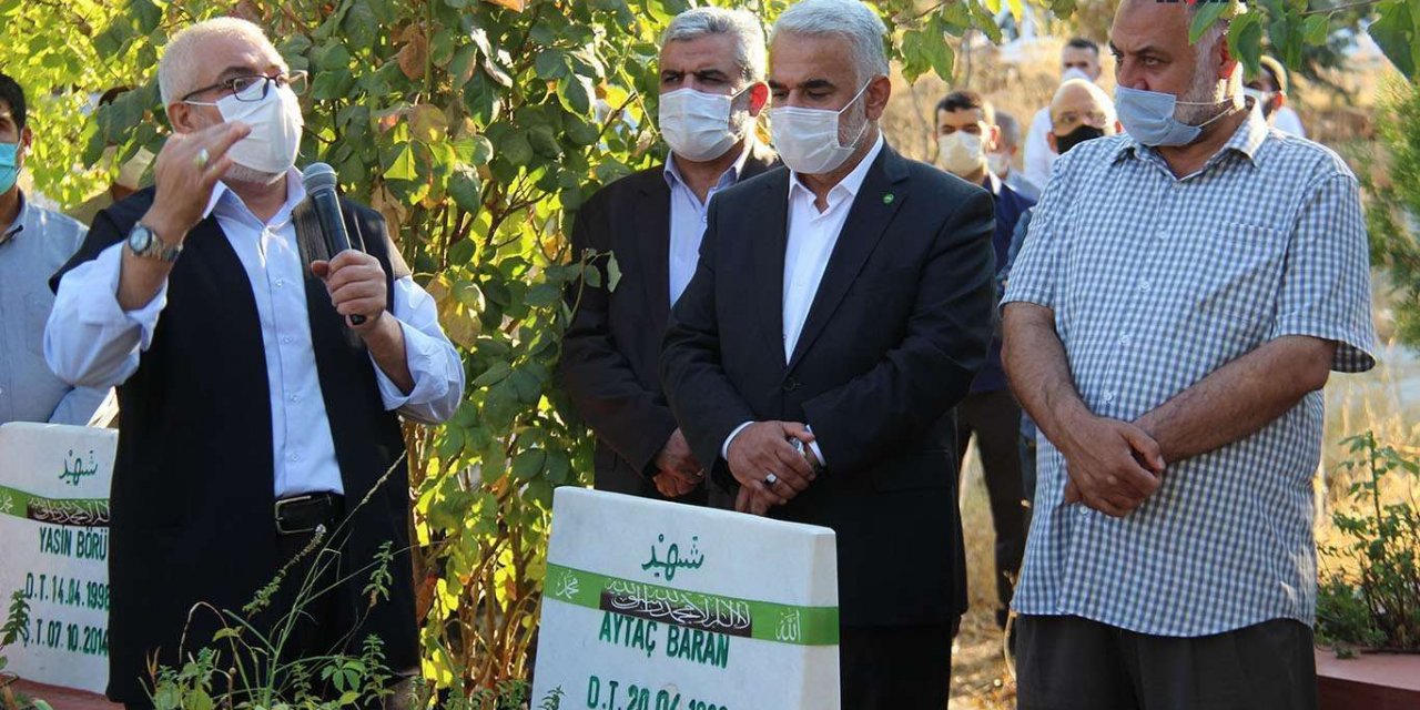 6-8 Ekim şehidleri bugün kabirleri başında anılacak