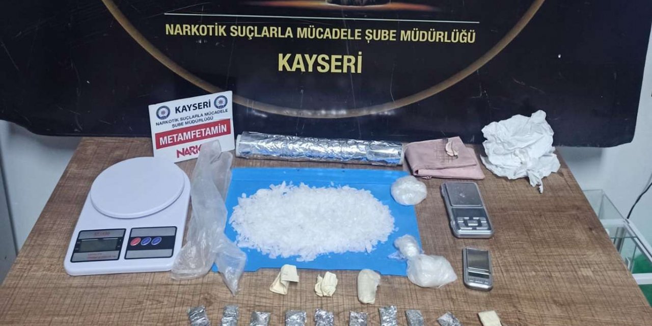 Kayseri’deki uyuşturucu operasyonunda 12 kişiye işlem yapıldı
