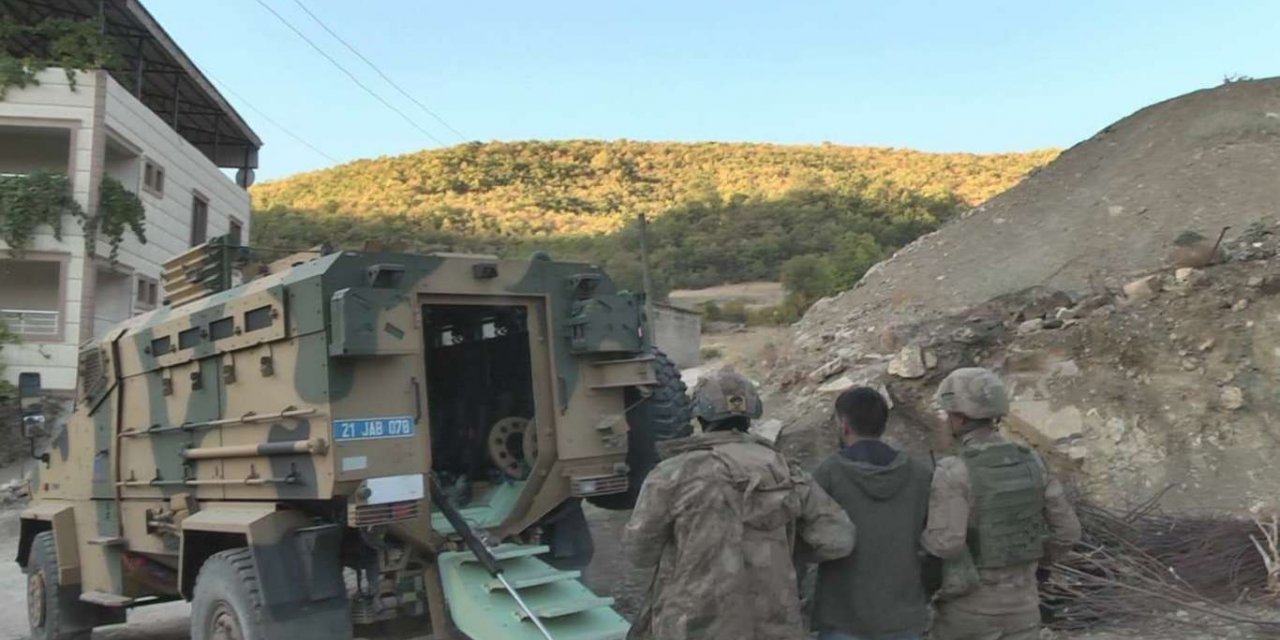 Diyarbakır Narko - Terör Finans-3 operasyonu başladı