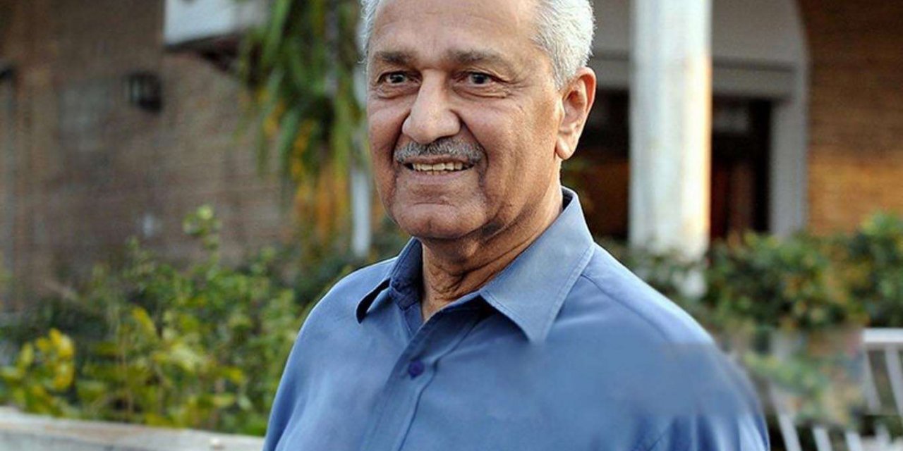 Pakistan'ın nükleer gücünün öncüsü Abdülkadir Han vefat etti