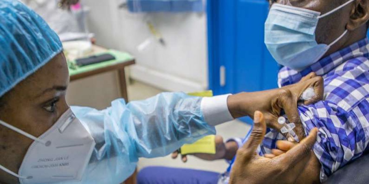 Afrika'da nüfusun sadece yüzde 4,57'sine Covid-19 aşısı yapıldı