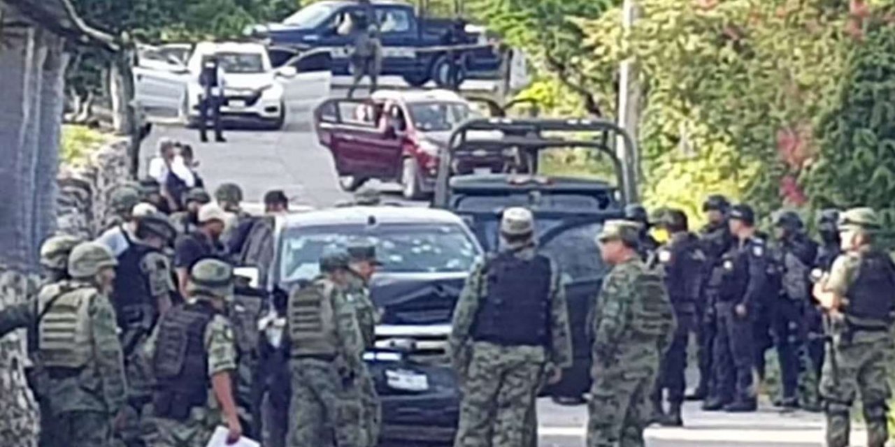 Meksika'da çeteler çatıştı: 20 ölü