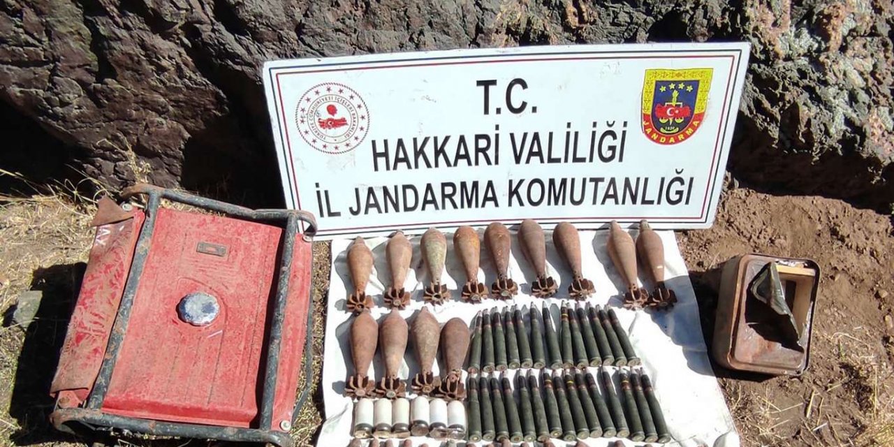 Şemdinli kırsalında araziye gizlenmiş mühimmat ele geçirildi