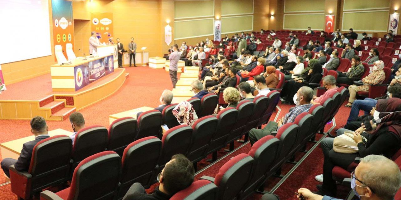 Yeni ekonomik ve ticari düzende "E-Ticaret"in önemi büyüyor