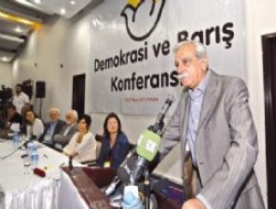 Bildiri krizi 'Sayın Öcalan' ifadesiyle çözüldü!