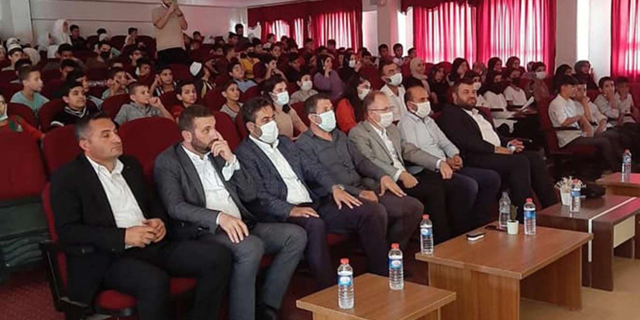 Cizre'de "İmam-Hatip Okulları Haftası" kutlandı