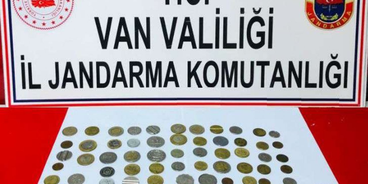 Van'da 76 adet sikke ele geçirildi