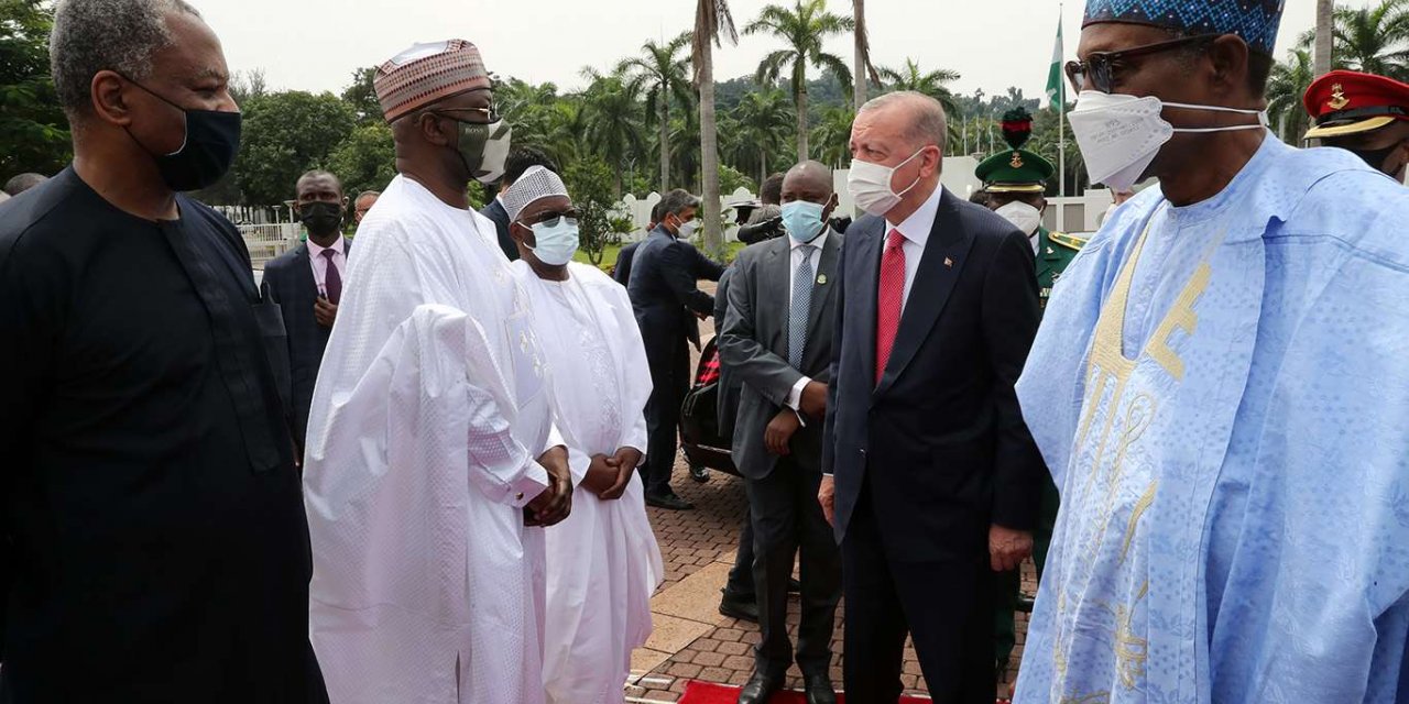 Cumhurbaşkanı Erdoğan Afrika ziyaretlerini tamamladı