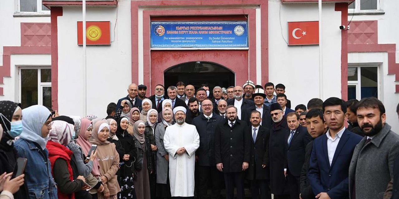 Diyanet İşleri Başkanı Erbaş Kırgızistan'da