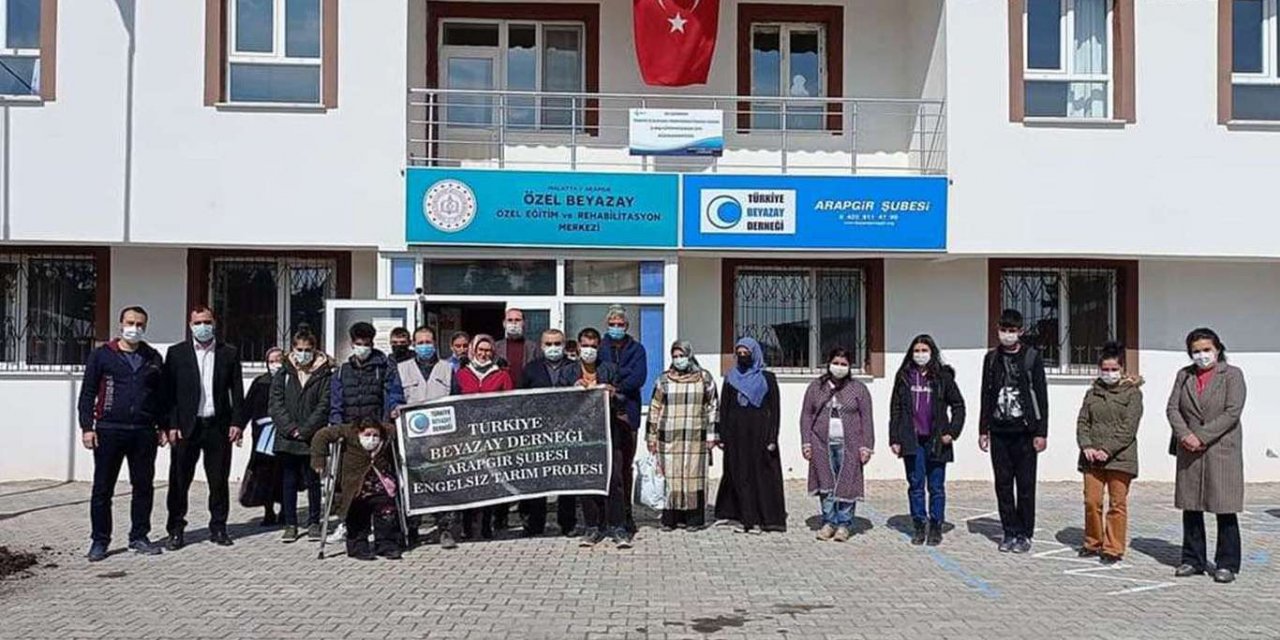 Malatya'da "Belediye engellilerin istihdamı için tahsis ettiği yeri başka bir kuruma verdi" iddiası