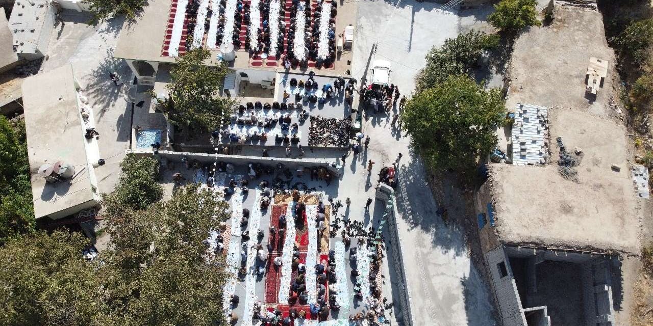 Saddam Hüseyin rejiminin ardından yıkılan medrese yeniden eğitime başladı
