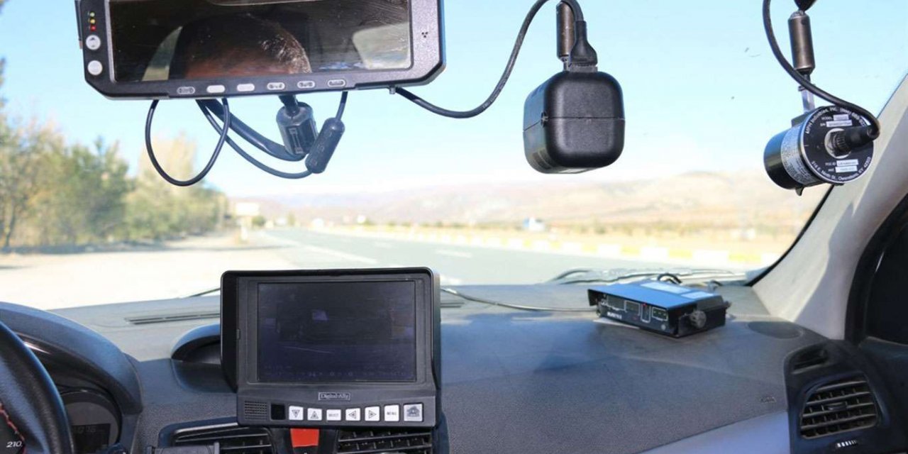 Araç sürücülerine radar uyarısı