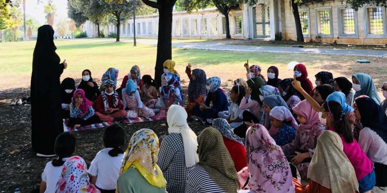 TESSEP Adana’da kız çocuklarına yönelik etkinlik düzenledi