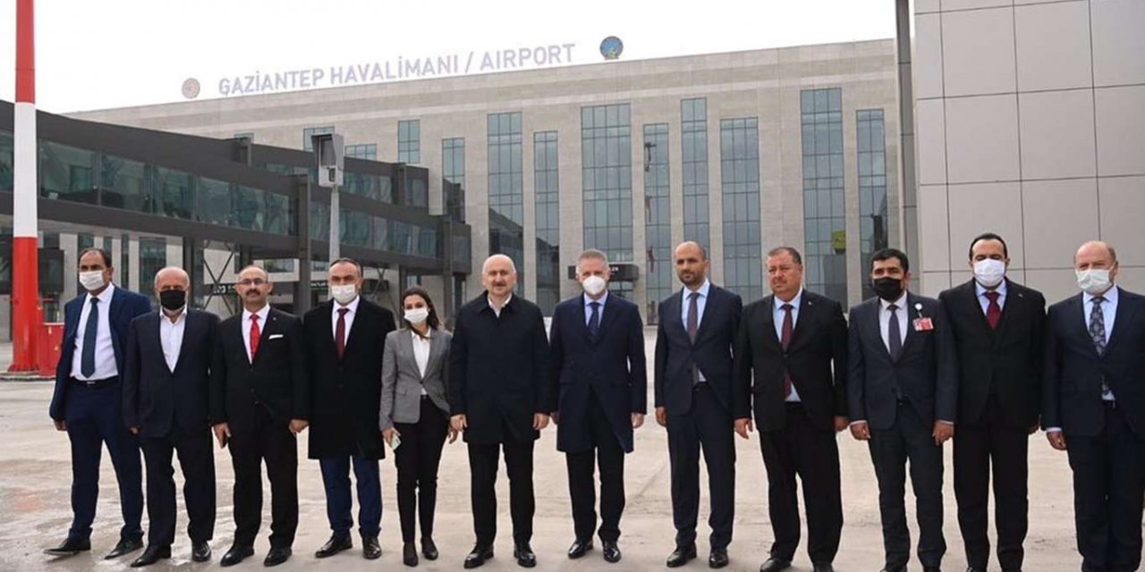 Bakan Karaismailoğlu Gaziantep Havalimanı terminalini inceledi