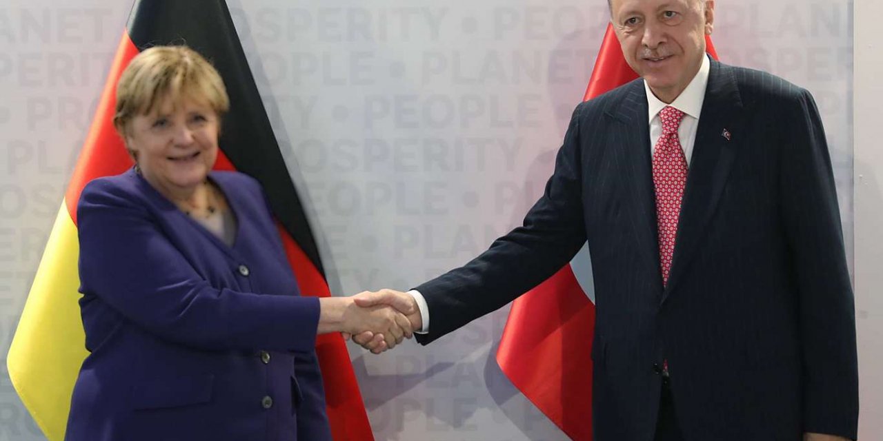 Cumhurbaşkanı Erdoğan Almanya Başbakanı Merkel ile bir araya geldi