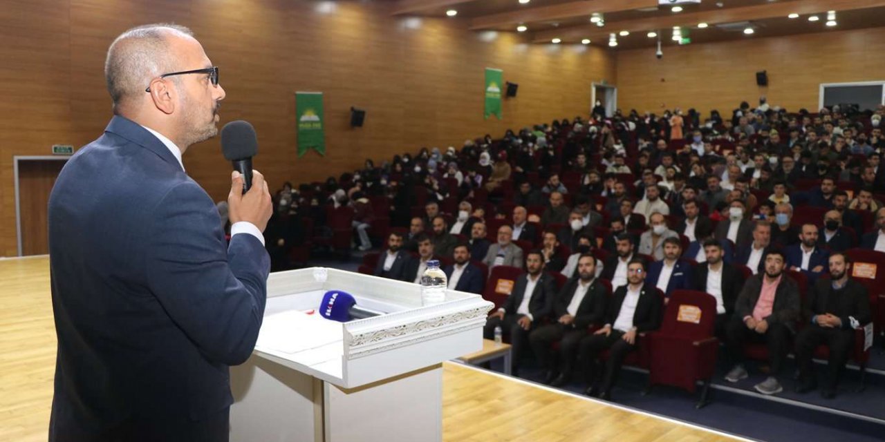 HÜDA PAR Genel Başkan Yardımcısı Şahin: İnancımızla çelişen hiçbir dayatmayı kabul etmiyoruz