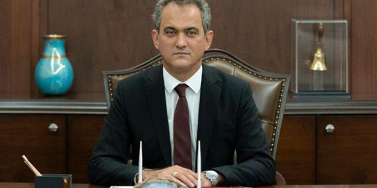 Milli Eğitim Bakanı Özer'den uzaktan eğitim açıklaması