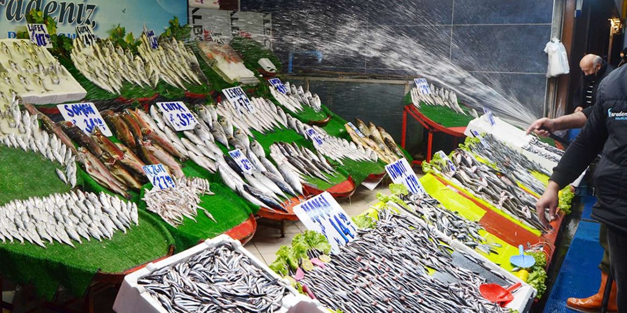 Havaların soğumasıyla balık tezgahlarında çeşit arttı