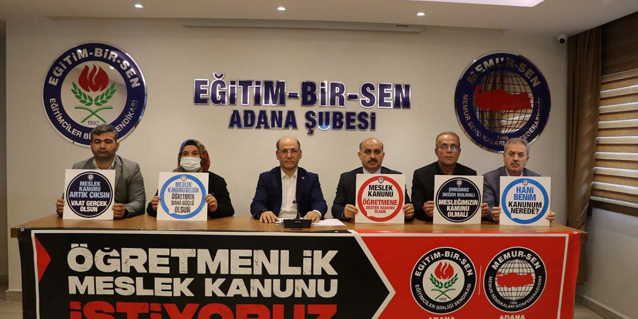 Eğitim-Bir-Sen: öğretmenliği bütün olarak ele alan bir kanunun olmaması büyük bir eksikliktir