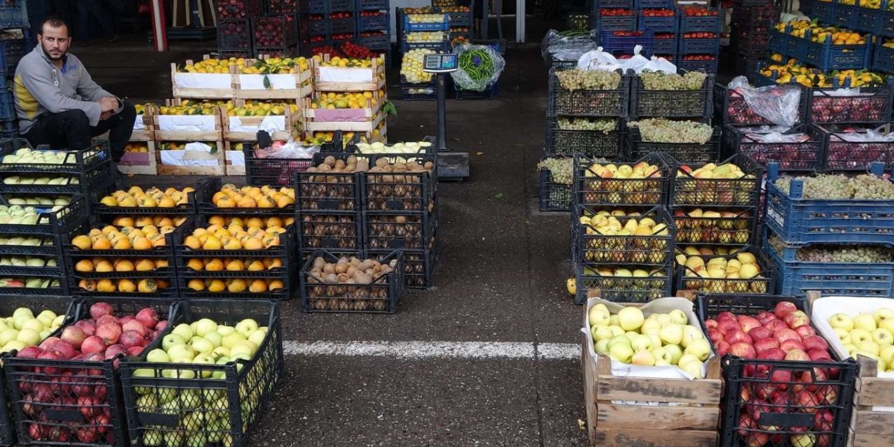 Havaların soğumasıyla beraber sebze meyve fiyatları arttı