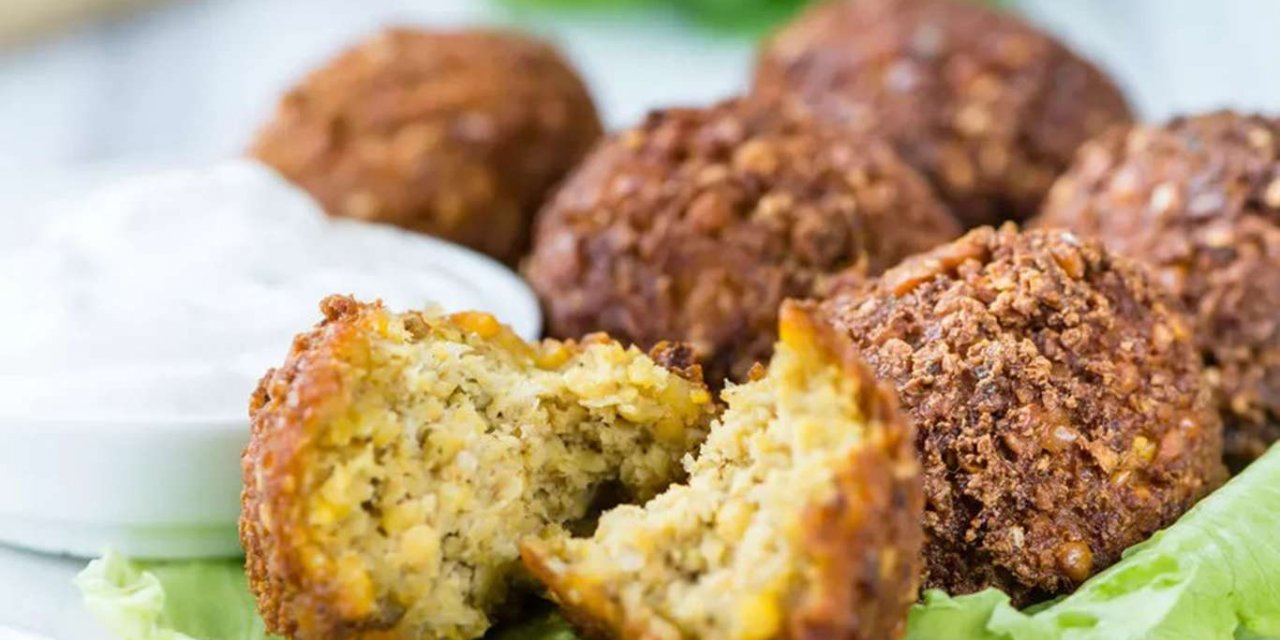 Irak'ta felafel yiyen 500 kişi zehirlendi