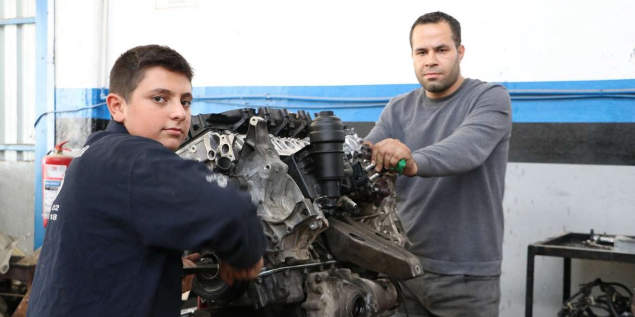 Sanayi kenti Gaziantep’in ara eleman ihtiyacı gideriliyor