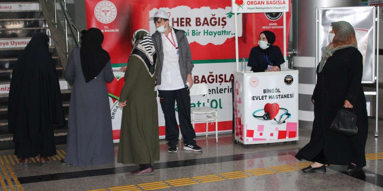 Bingöl Devlet Hastanesinde "Organ Bağışı" standı açıldı