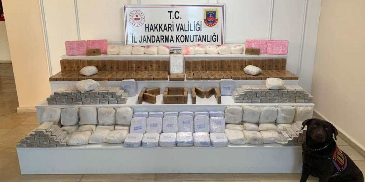 Hakkâri'de uyuşturucu ele geçirildi