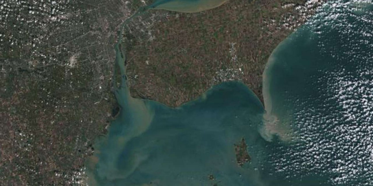 NASA'nın uzaya gönderdiği yeni iklim uydusu Dünya'yı ilk kez görüntüledi