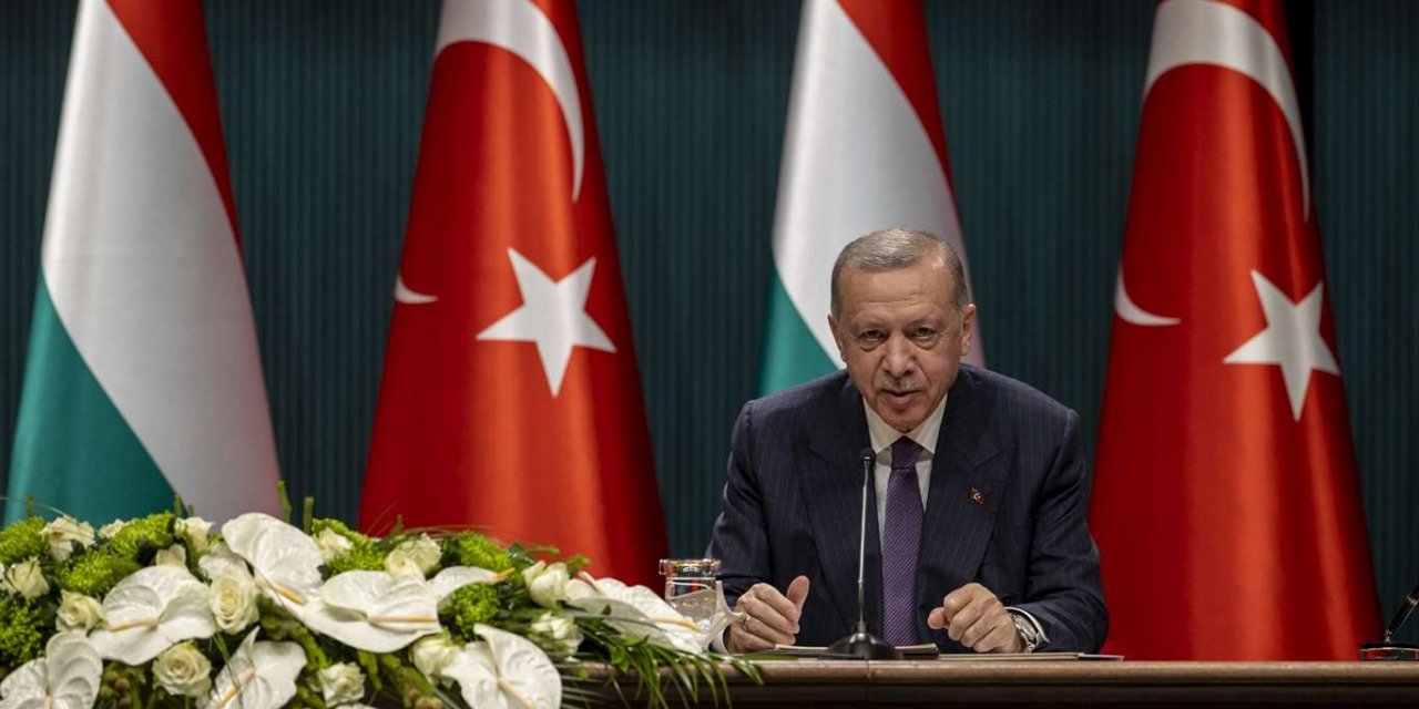 Cumhurbaşkanı Erdoğan: Kapıları açacak olursak Yunanistan ne yapar bilemem