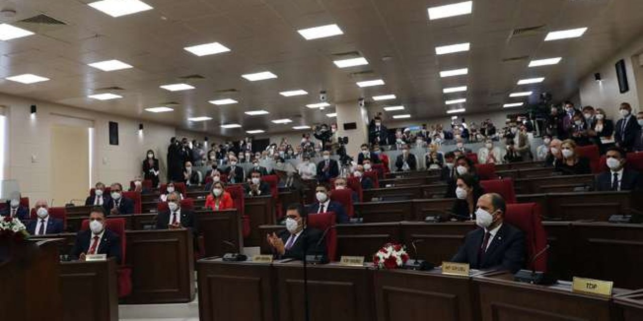 KKTC'de koalisyon hükümeti güvenoyu aldı