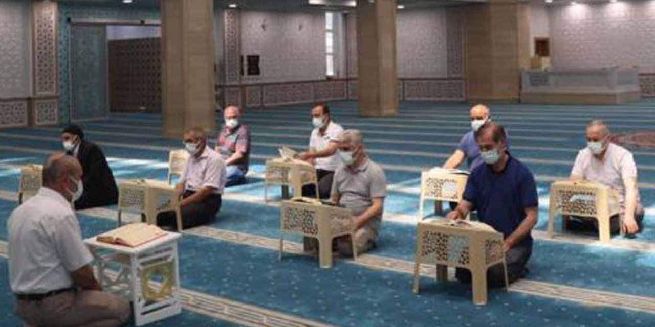Diyanet İşleri Başkanı Erbaş'tan yetişkinlere "camide Kur'an" çağrısı