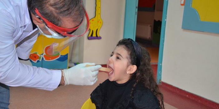 Diyarbakır Büyükşehir Belediyesi kreşlerindeki 550 öğrenciye diş sağlığı eğitimi verildi