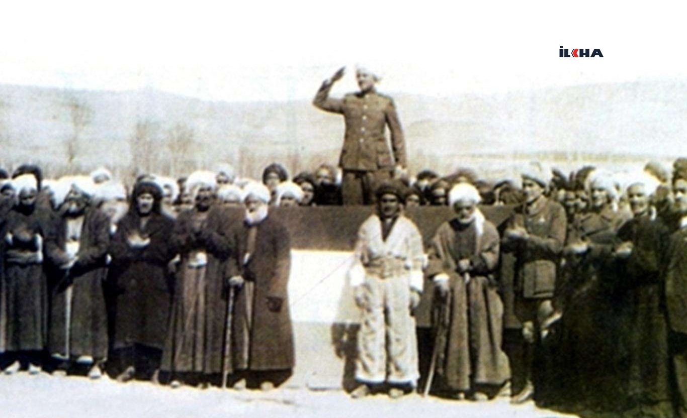 Komareya Kurd a Mahabadê berî vê 77 salan hat damezrandin