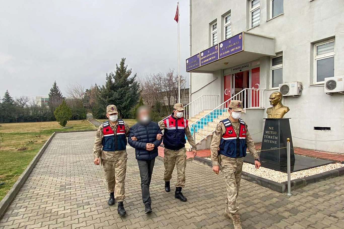 Diyarbakır'da hakkında 4 yıl kesinleşmiş hapis cezası bulunan firari yakalandı