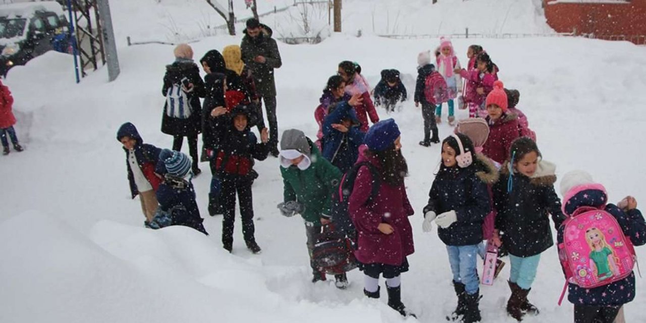 Ergani'de okullar bugün tatil