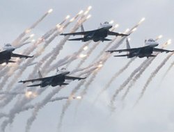 Rusya Suriye'ye savaş uçağı da veriyor