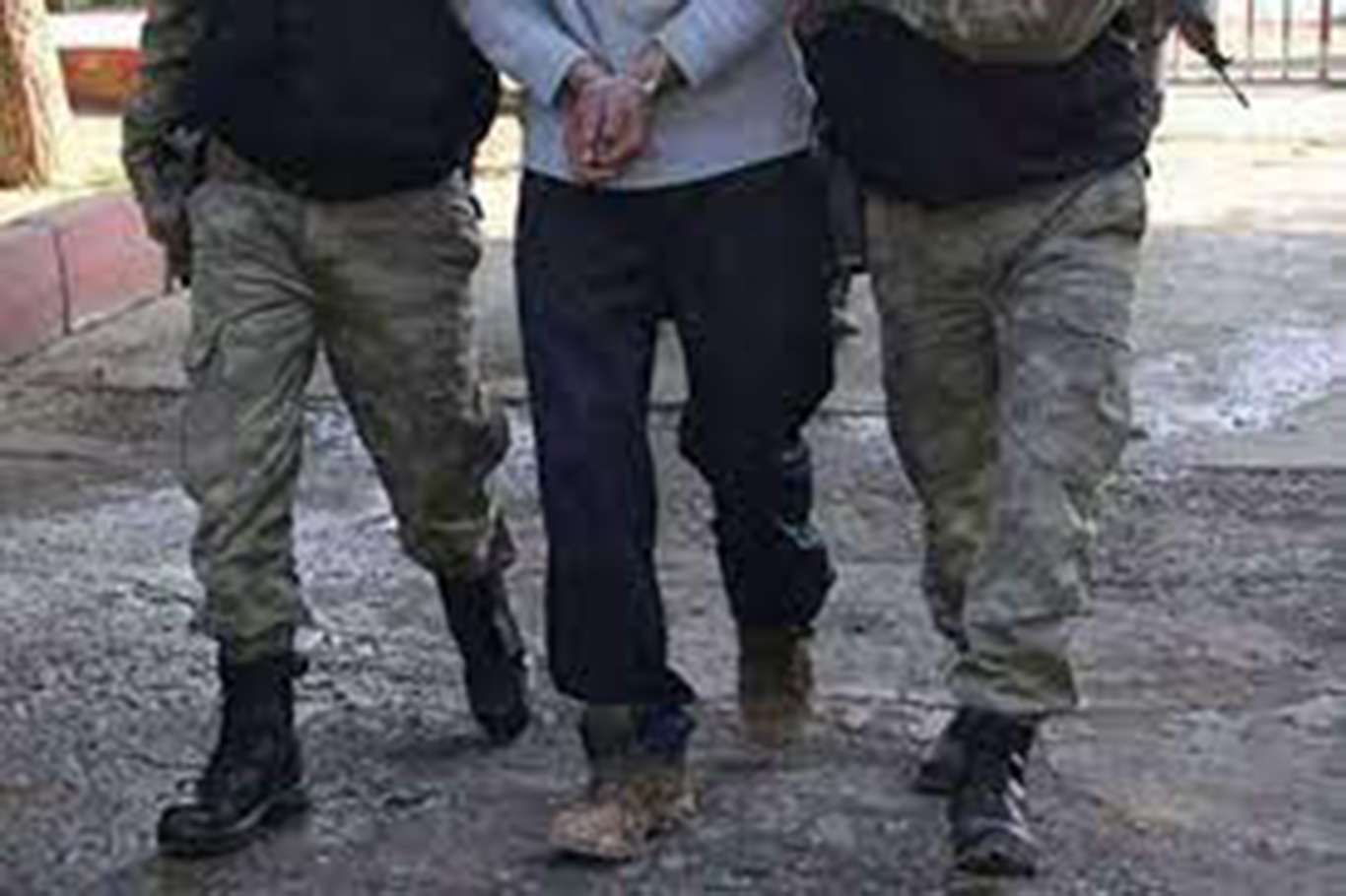 63 mehkûmên firar li Dîyarbekirê hatin girtin