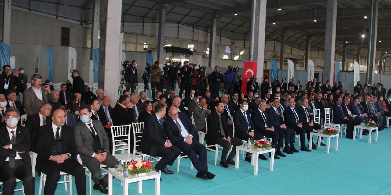 Diyarbakır'da "Birinci Mezopotamya Turizm ve Gastronomi Fuarı" açıldı