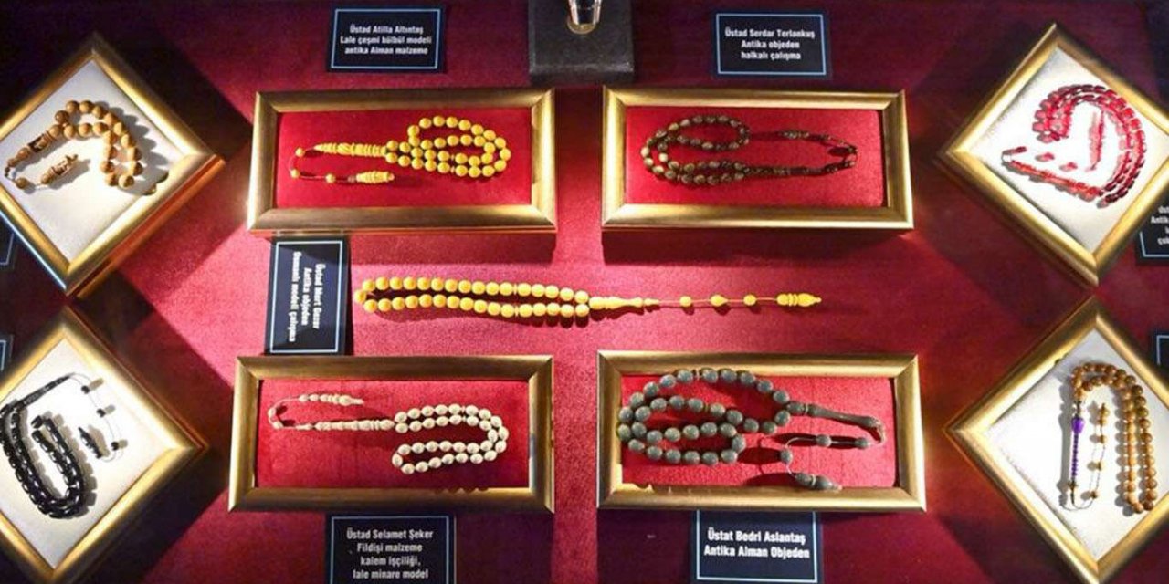 Tarihi Ulu Camii'nde tesbih sergisi açıldı