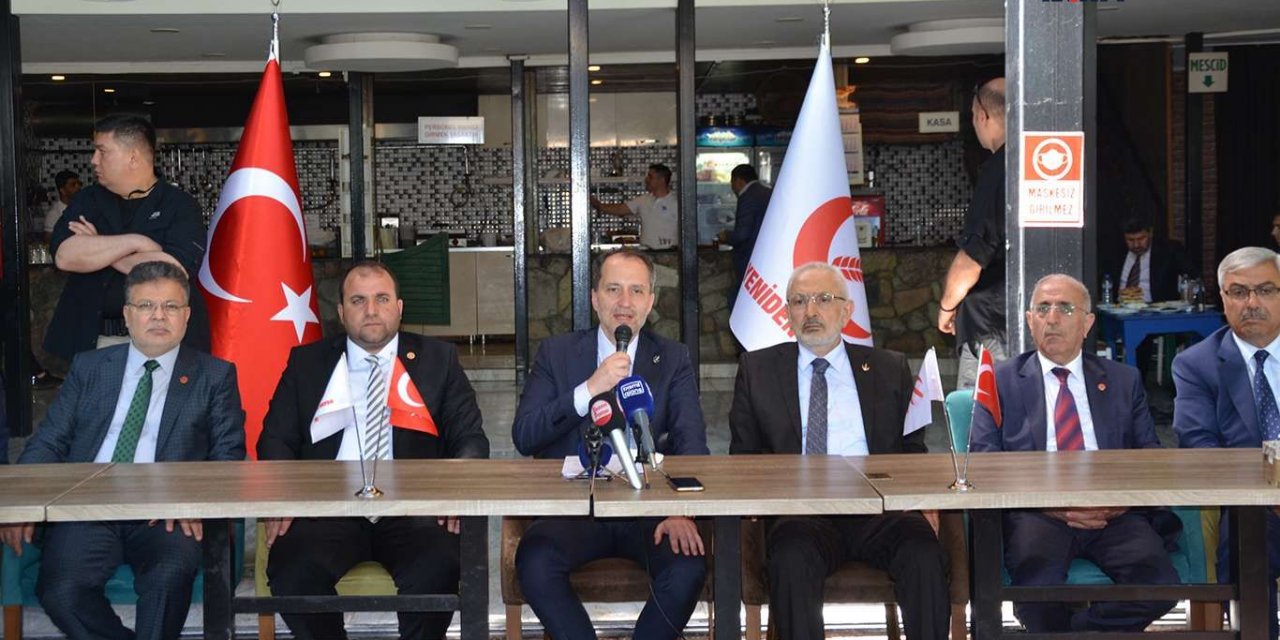 Yeniden Refah Partisi Genel Başkanı Erbakan Diyarbakır'da