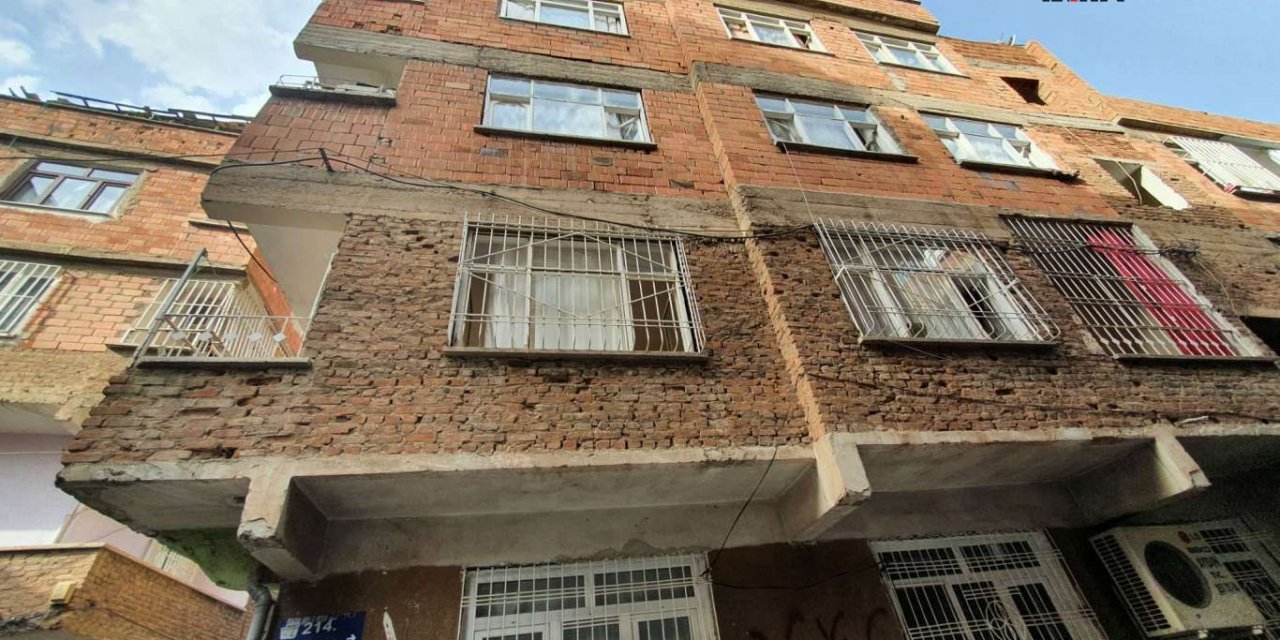 Diyarbakır’da gaz kaçağından kıyafeti yanan 2 kişi yaralandı