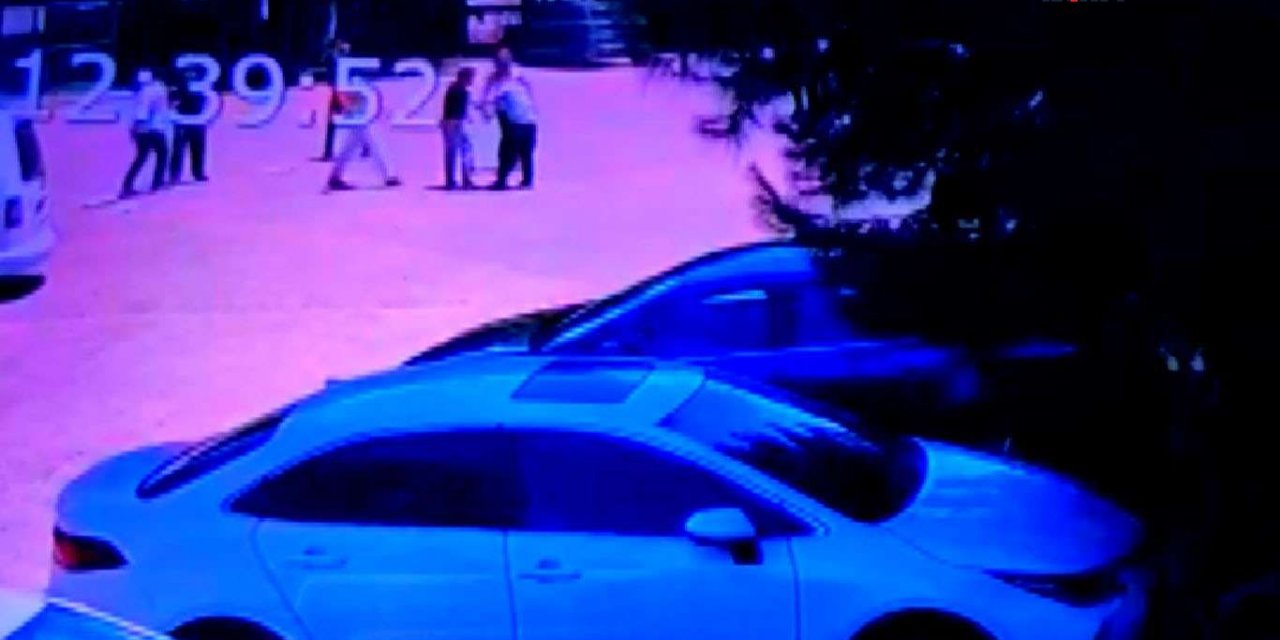 Diyarbakır Kayapınar ilçesi Fırat Mahallesi’nde bir sitede çıkan kavga kameralara yansıdı