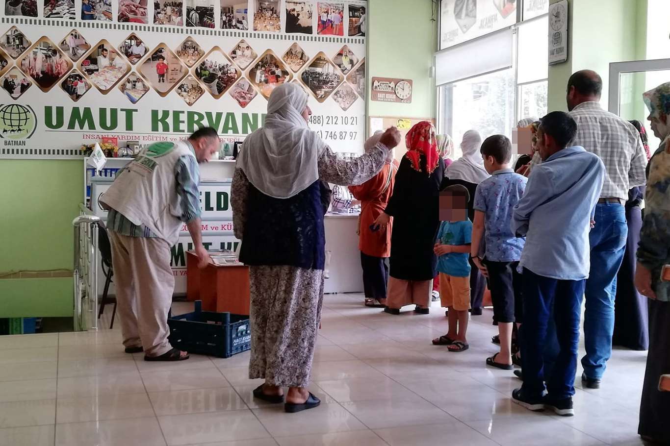 Li Êlihê kesên mihtac tên kêfxweşkirin